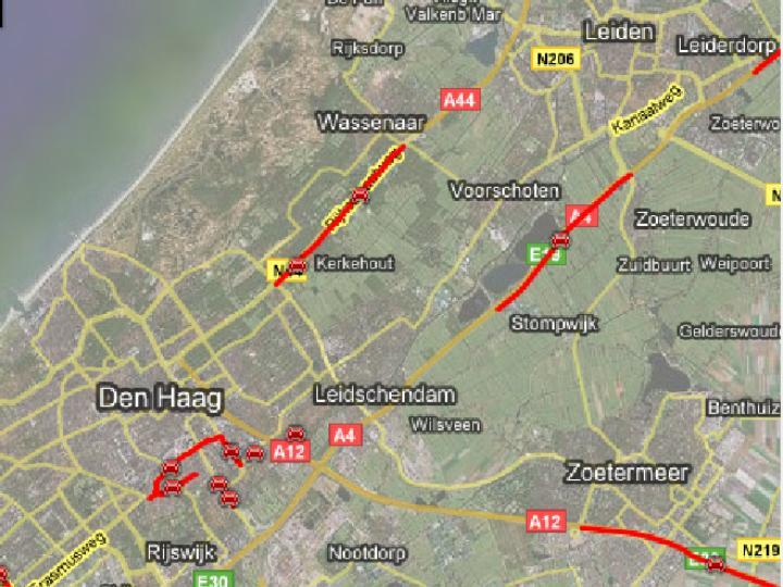 Leisure traffic in the Netherlands 12 Leisure sites general lessons Main problems - motorway sites with bad PT access - traffic peaks -