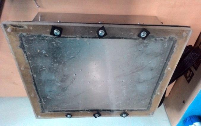 In this container, there were several holes used for the wire to give the signal to motor and sensor. The electrical tank was closed with Perspex plate.