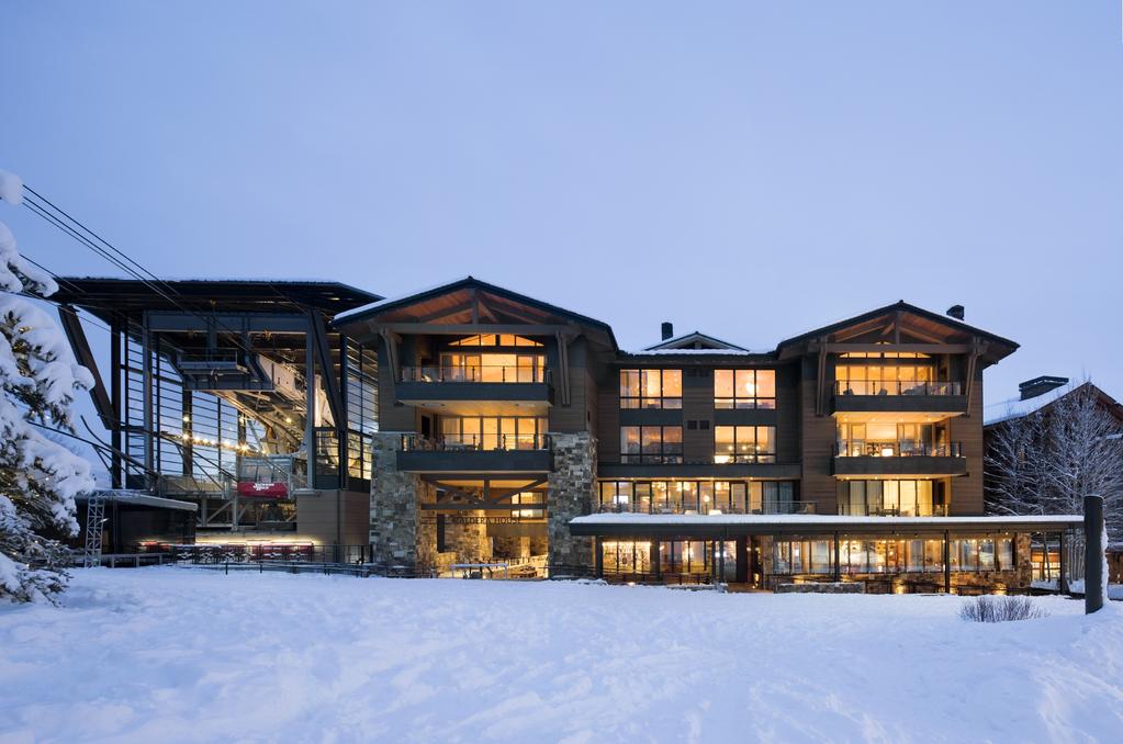 ABOUT CALDERA HOUSE Caldera House is Jackson Hole s newest hotel just steps from the