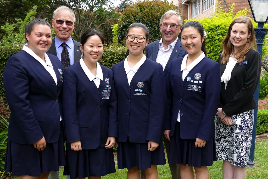 Out and About: New Meriden Interact officers Sunday 29th October 2018 Peter van der Slessen, Roger Vince and Elizabeth Owen with the incoming Meriden Interact officers (Photo by Rod McDougall) Out