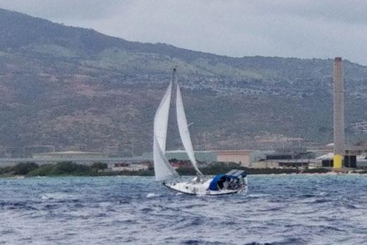 We also had two Hawaii Yacht Club vessels join us: Sunny Mills and Bri Foulke on Santosa and Chris and Katie Howell on Honu Honu.