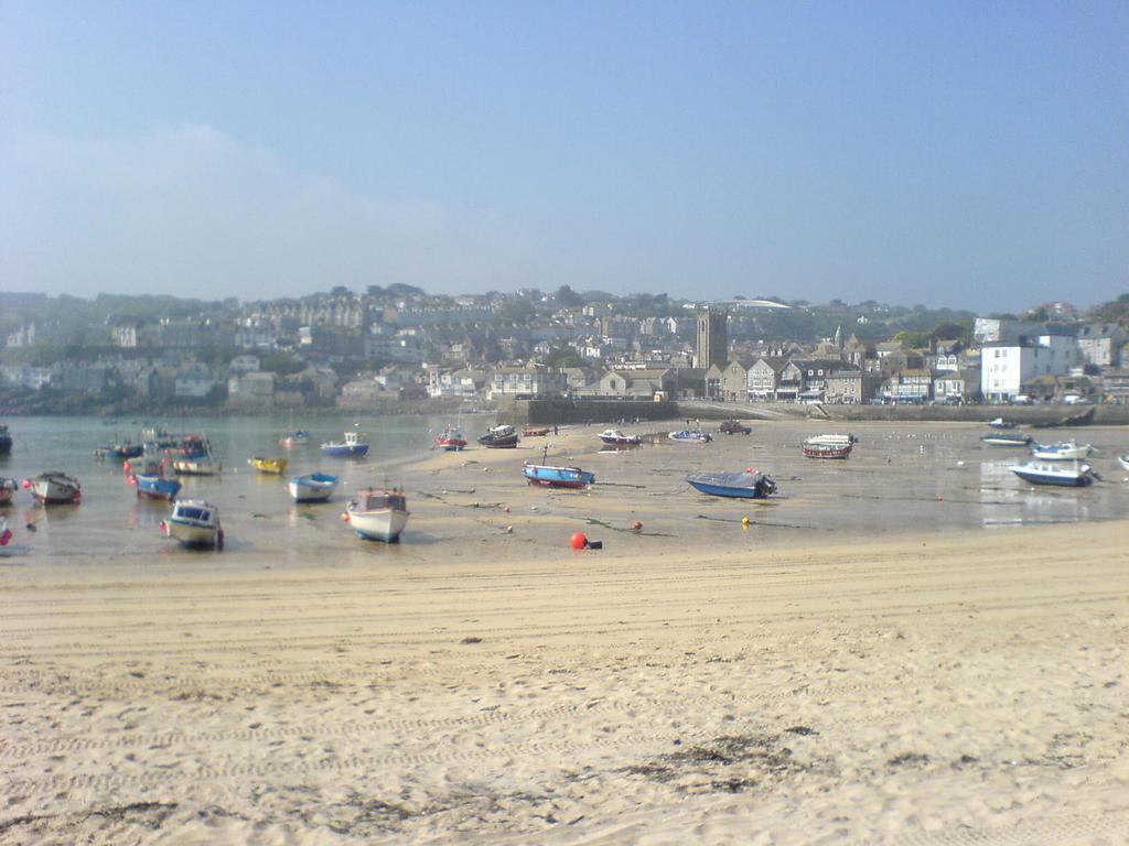 General Description Built Environment The fixed assets in this area are significant. The towns of St Ives, Carbis Bay and Hayle are densely populated areas.