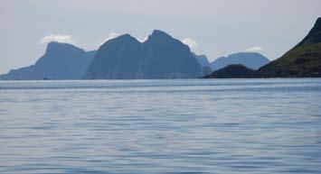 clear weather on the other. The Lofoten Islands are composed of 5 main Islands with many outlyers.