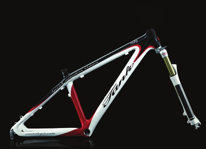 7 MTB FRAMES TANK RUBY FULL CARBON At just 1260g (size 15 ) the tank ruby is a lightweight carbon hard-tail designed for maximum performance.