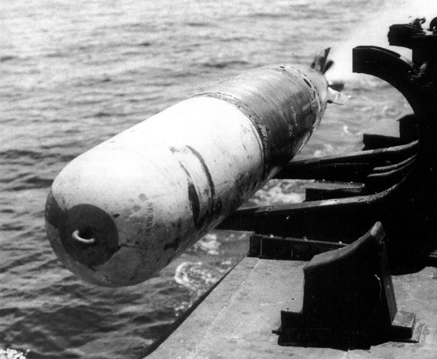 Torpedoes - David s Sling Coastal Warfare in WWII Solving the fire control problem on a fast moving small boat was a difficult task.