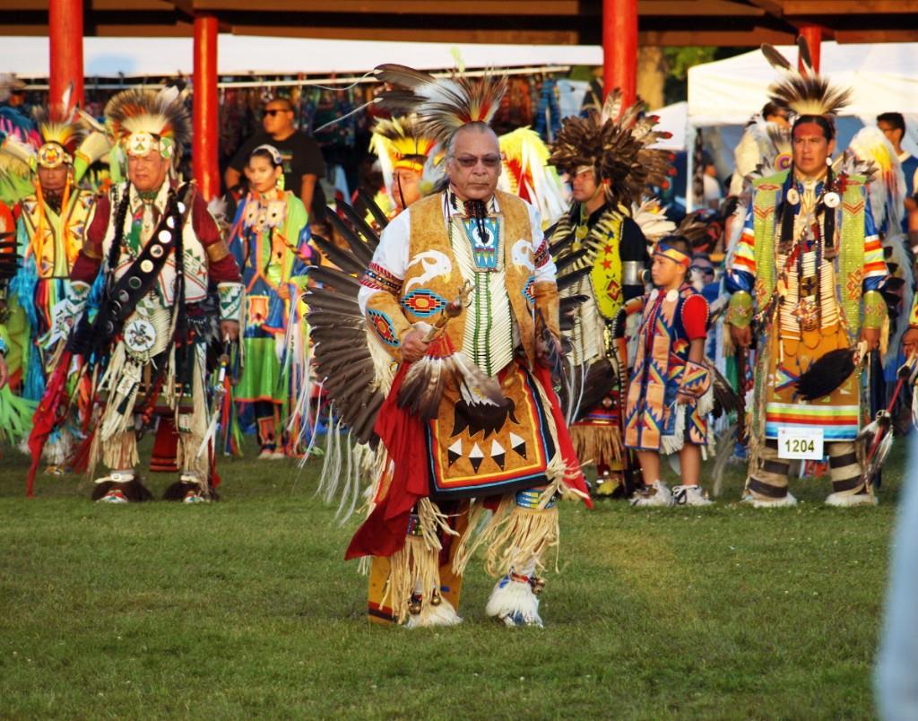 There are approximately 30,000 American Indians living in North Dakota and Native Americans make up about 5 per cent of the current North Dakota population, more than double the national average.