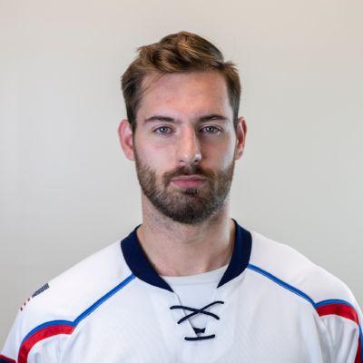 #60 Chris Driedger Position: Goaltender Catches: Left Born: May 18, 1994 - Winnipeg, MAN [24 yrs old] Height/Weight: 6 3, 210 lbs Draft: OTT- 3rd Round (76th overall) 2012 NHL Entry Draft Season
