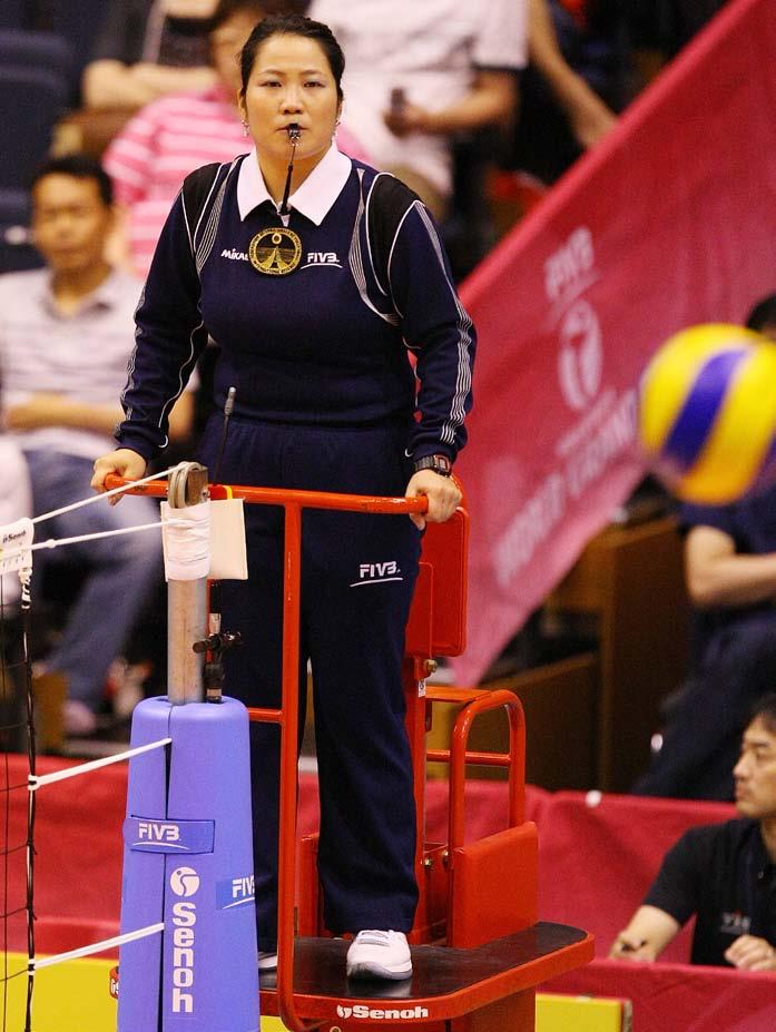 19.5 SUMMARY 19.5.1 If the Libero is expelled or disqualified, he/she may be replaced immediately by the team s second Libero.