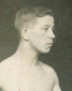 fought in: Recorded fights: 167 contests (won: 76 lost: 73 drew: 18) Fight Record 1926 Nov 7 Young Lamb (Royton) L(6) Boxing Club, Royton Source: Boxing 10/11/1926 page