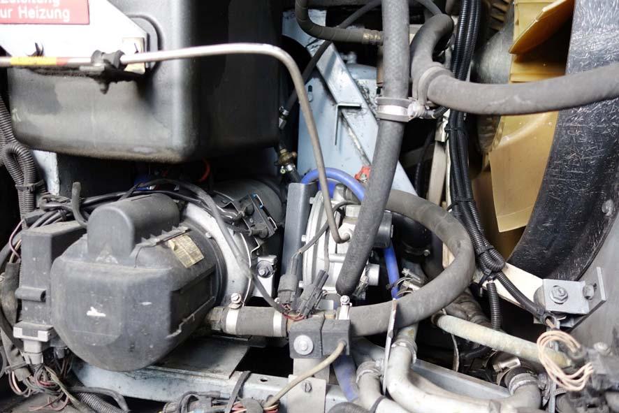 Disconnect electrical connections solenoid valves on the gas pressure regulator to the heater Remove the