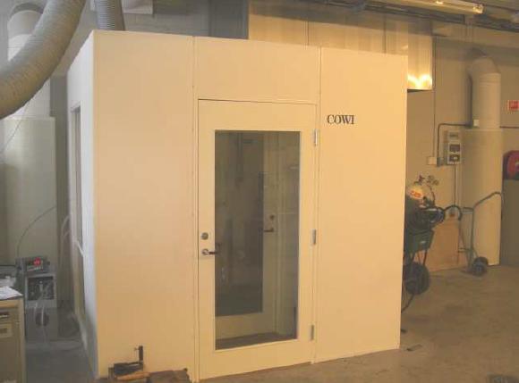 3 m Airtight room with adjoining air lock