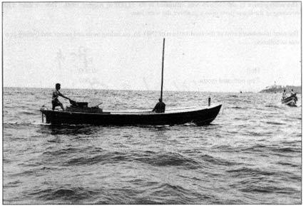 The IND-28, 9.Im with9hp diesel water cooled engine 6. IND-28 : PLYWOOD CANOE, 9.
