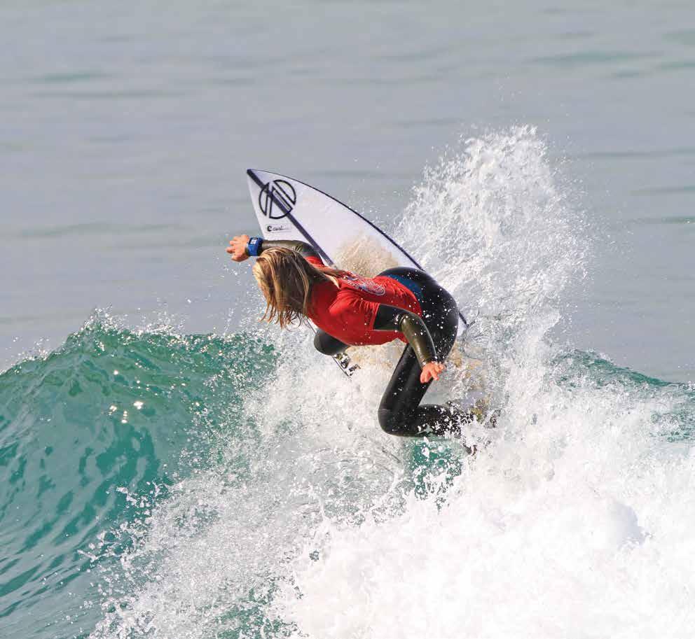 SOUTH ISLAND UPDATE SOUTH ISLAND ASSOCIATION The South Island Surfing Association currently has 15 affiliated clubs.
