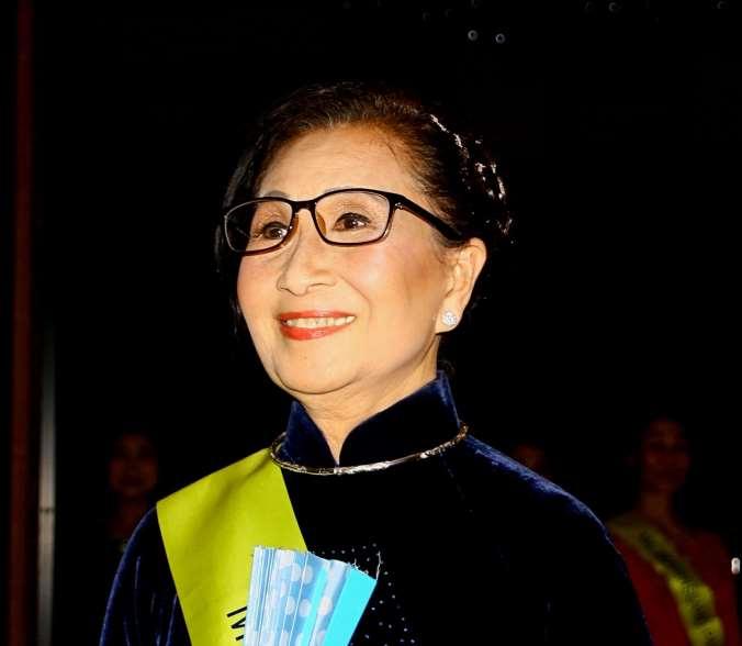 Nhat-Minh NGUYEN, a spritely 68 year old, was awarded the Ms Elegance 2017 title.