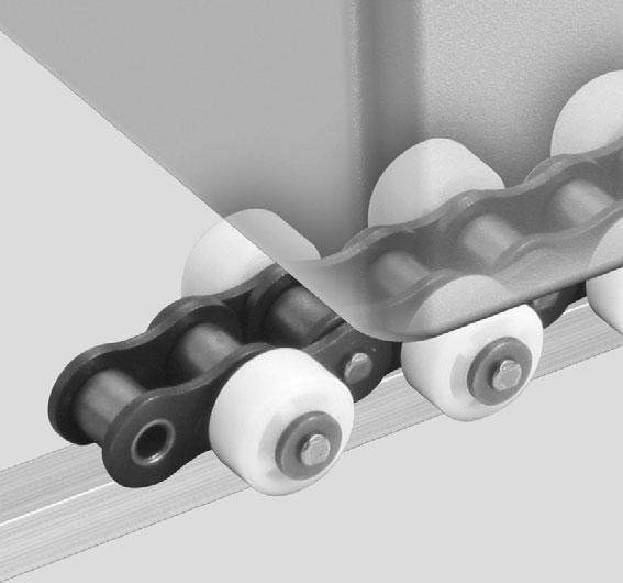 Double itch Outboard rollers allow for a more compact conveyor. With its many outboard rollers, this chain is suitable for conveyors on which small objects are placed directly on the conveyor.