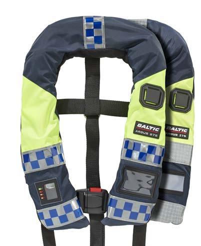 Pilot features an integrated safety harness, universal attachment points on the shoulders, two crutch straps and two fleece-lined outer pockets.