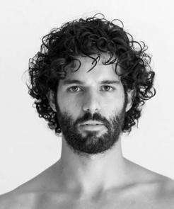 He has worked with international choreographers including Jelka Milic (SI), Diego Gil (AR) and Nigel Charnock (GB) as well as with the belgian companies Cie.
