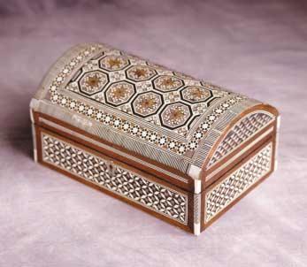 JORDAN Wooden box painted and inlaid with mother-of-pearl, a symbol of Jordan and its people.