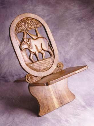AFRICA Wooden stool presented in honor of a person who has done great things for his community