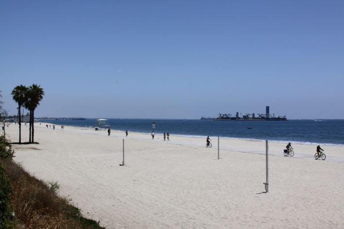 com This report has been exclusively prepared for the Surfrider Foundation to provide to the City of Long Beach for the feasibility