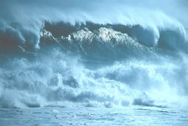 wave face. Photo shows 10 wave Hawaii scale.
