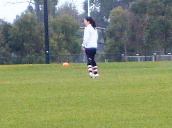 Tania about to pump the ball