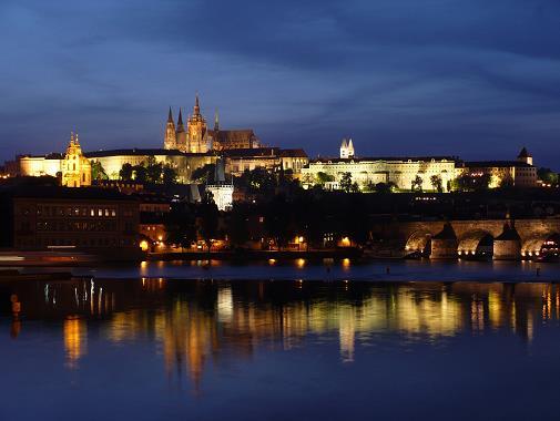 It s unthinkable to stay in Czech Republic and not visit its capital Prague,