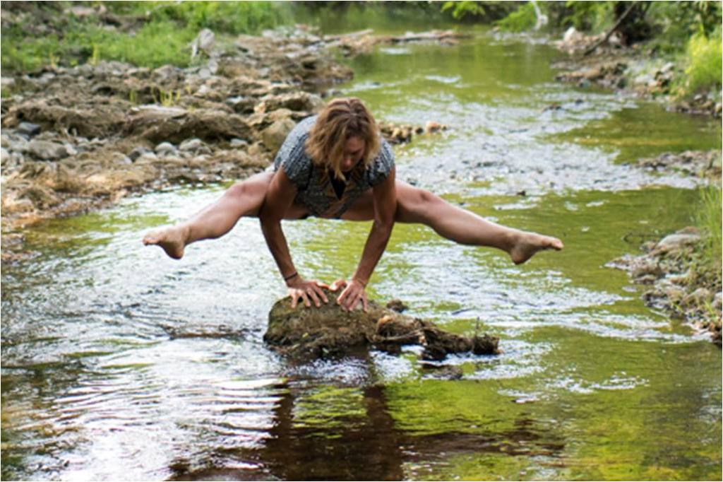 YOUR YOGA TEACHER In 2014 she decided that it was time to go back into civilization and take her interest in yoga to the next level.