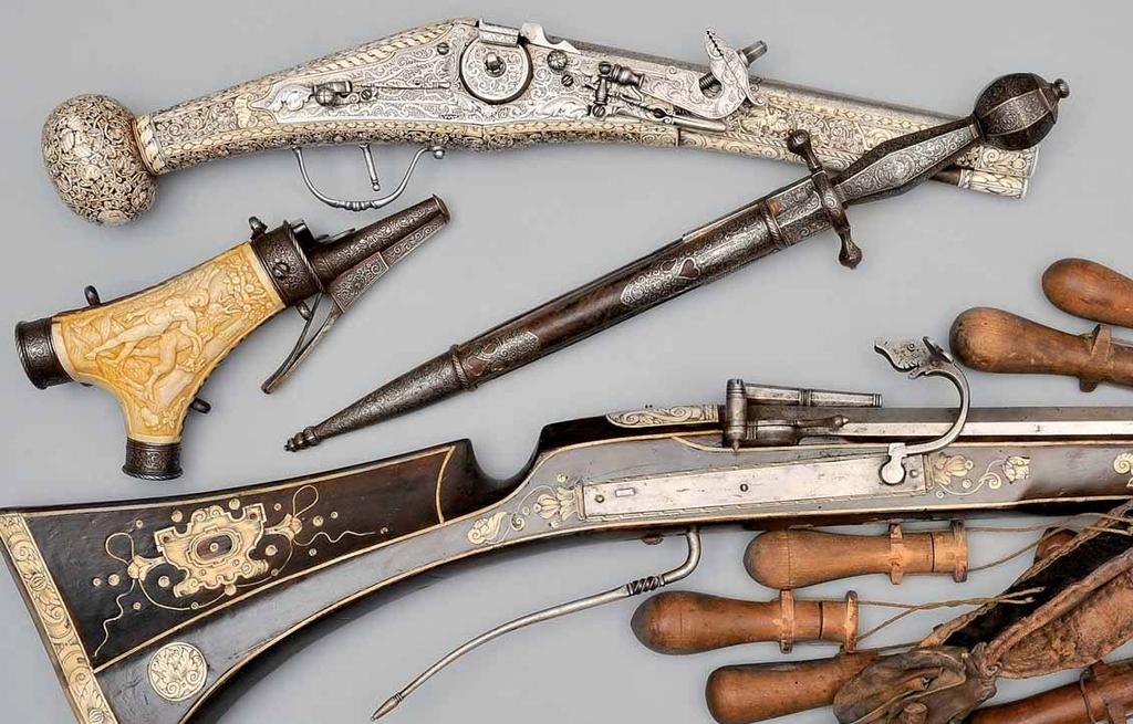 Exceptionally high-quality wheel-lock puffer pistol, German/Nuremberg, dated 1585. Extremely fine bone inlays in the form of floral motifs and birds. High-quality powder horn, German, dated 1564.