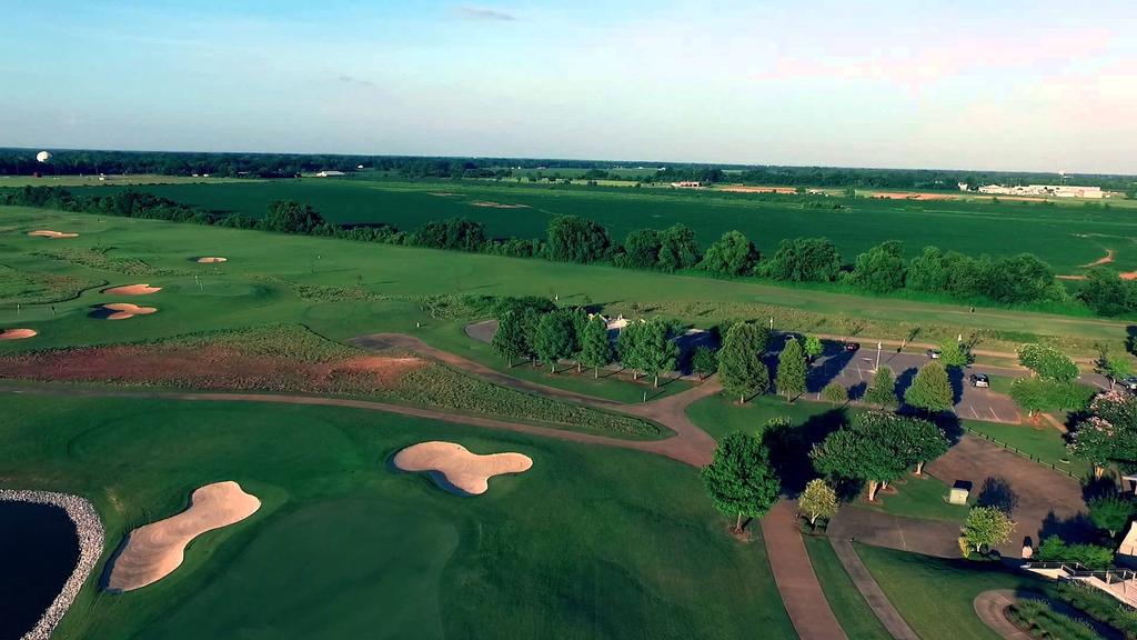 Links on the Bayou is a public golf course located in Alexandria. It has a beautiful and challenging 18 hole layout designed by Mike Young. Yardage from the Black tees is 6844 with a 73.