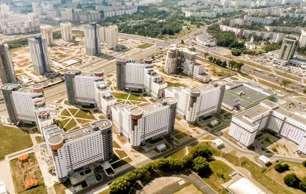Athletes Village Capacity: over 6,000 athletes and officials; 9 residential buildings; Total of 3862 rooms; A typical accommodation unit will