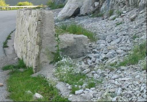 Figure 65 Stone wall: high level problem.