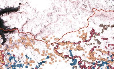 Light red lines: main hiking tracks between mountain cottages (red circles, size of circle indicates number of beds).