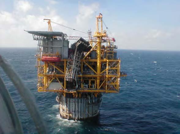 1 1 INTRODUCTION 1.1 General For many years, research about the hurricane survival condition of offshore structures has been conducted.