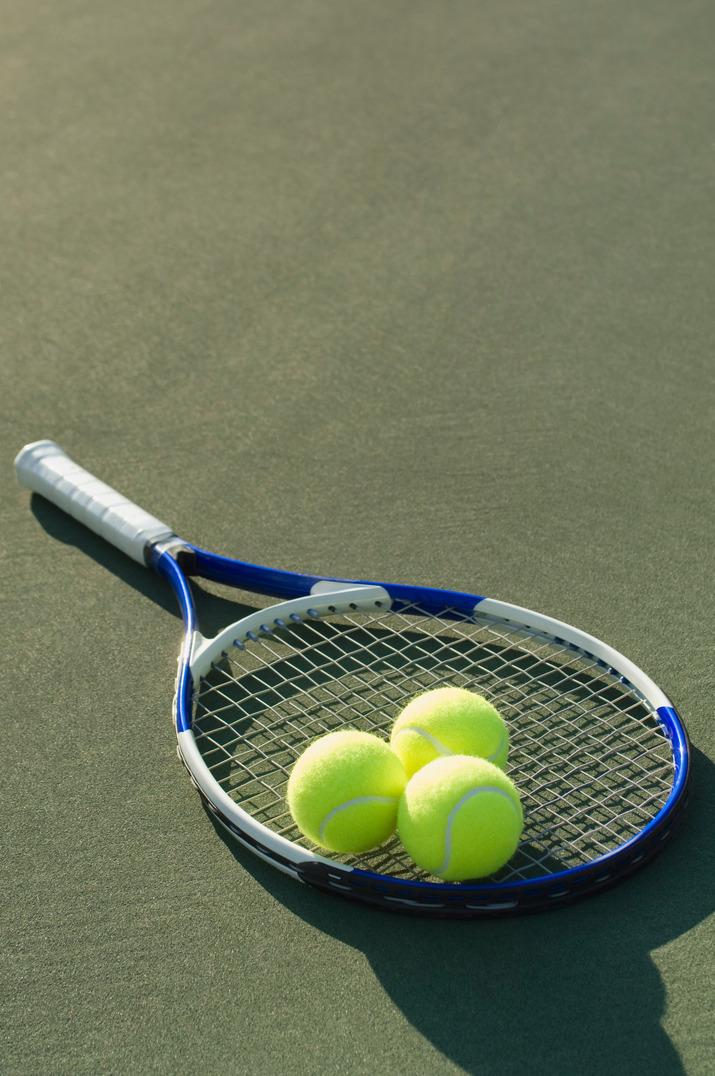 TENNIS TENNIS BOOT CAMP BACK TO SCHOOL TENNIS BOOT CAMP MONDAY, AUGUST 6 THROUGH THURSDAY, AUGUST 9 10:30AM - 2:30PM $240 PER BOOT CAMPER (ALL INCLUSIVE) RECOMMENDED FOR AGES 12-18