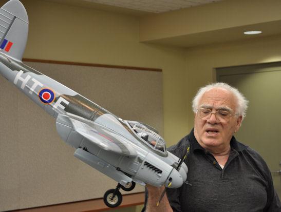 PLANES Mike Cannata showed the club his de Havilland Mosquito from Hobby King. This is a twin powered electric and constructed of EP foam. RAFFLES Bob Sarley was the winner of the turkey.