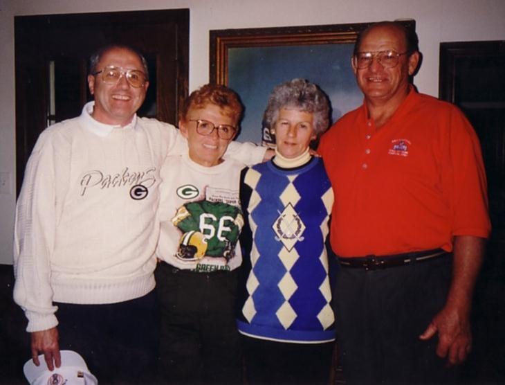 Dedication To Ray Nitschke, my great friend of almost 20 years Terry & Margaret with Ray & Jackie Nitschke at their home in Oneida, Wisconsin, America My friendship with this great man started in