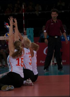 Volleyball The Rules Sitting Volleyball (differences are shown in red) The team who is first to ground the ball on their opponent s half of the court or who plays the ball in such a way that their
