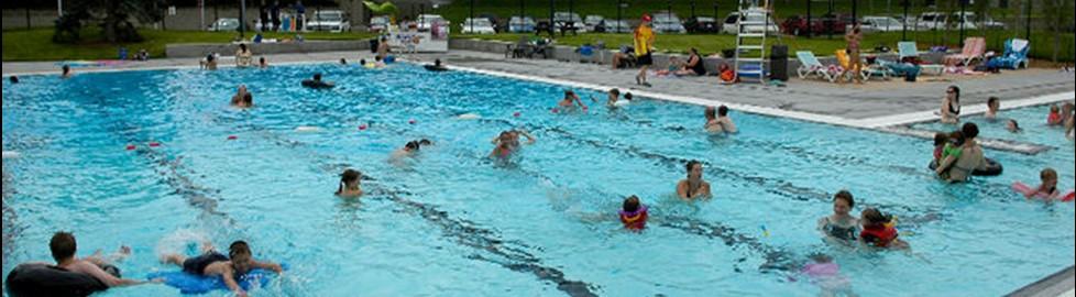 OUTDOOR POOL USAGE IN THE REGION Regional research was carried out in order to understand the outdoor pool usage and development trends that are occurring in surrounding communities.
