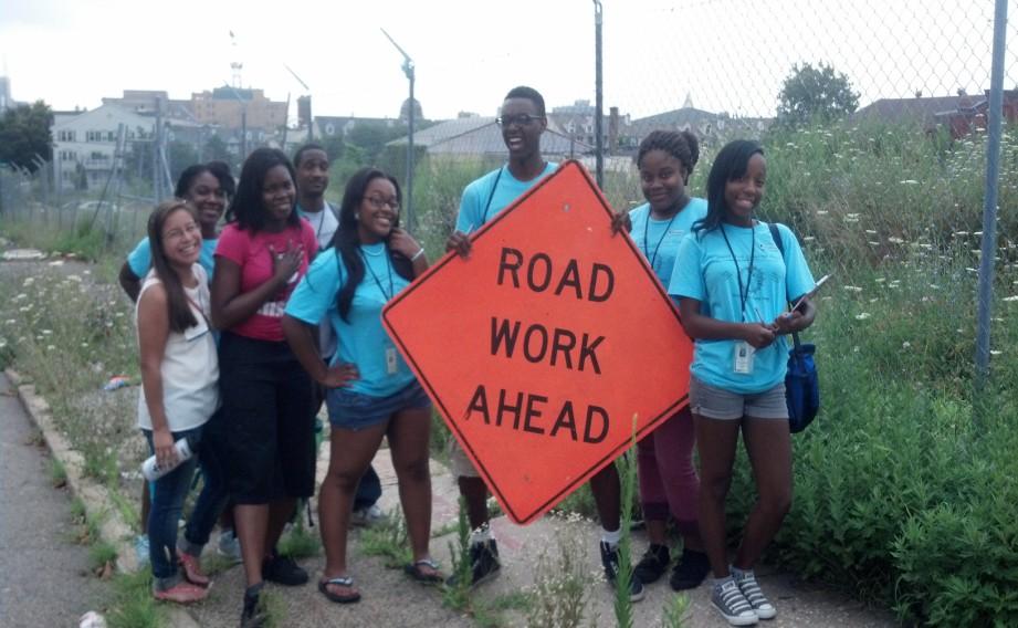 Tri-State Transportation Campaign Greater Newark Conservancy Newark Complete Streets Walking Audit July 2013 On July 22, 2013, TSTC teamed up with 40 high school student interns and their mentors