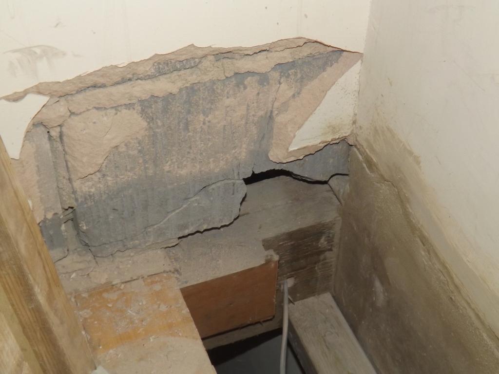 P19) Significant hole found in extrenal wall beneath upper internal partition wall P20) Same section