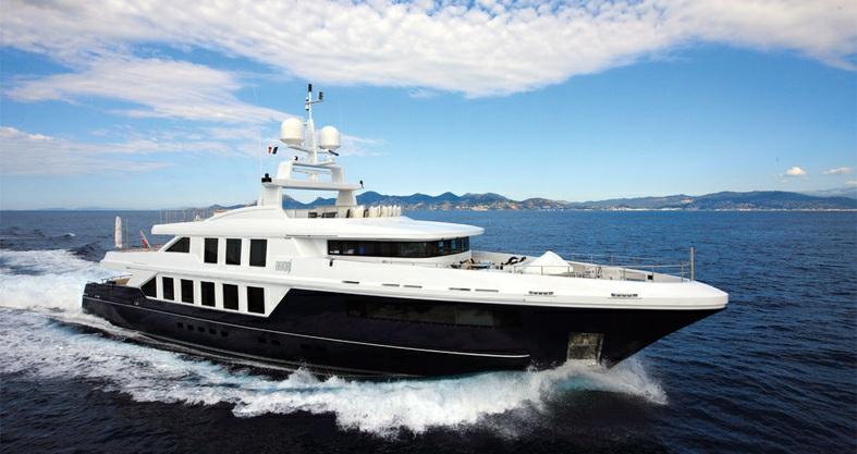 Natori 41.80m (137'1"ft) Baglietto 2009 Charter M/Y Natori is an amazing luxury yacht.