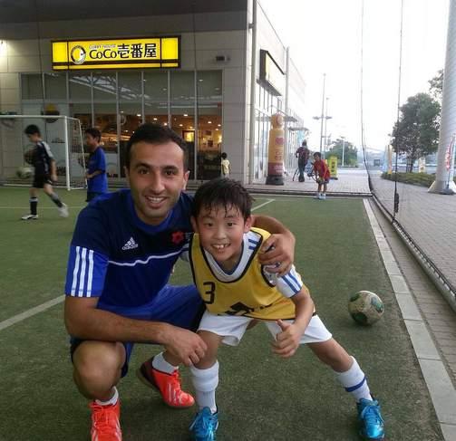 the rapid Japanese football development over the last 25 years. Tom has been acknowledged worldwide by leading football experts, federations and media as the leading expert in grassroots football.