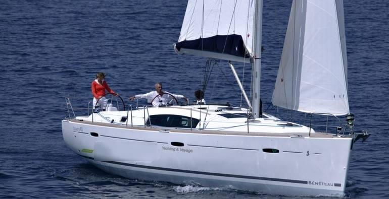 60m) Engines: 1 Remarks: Oceanis 43-Very modern four cabin sailing
