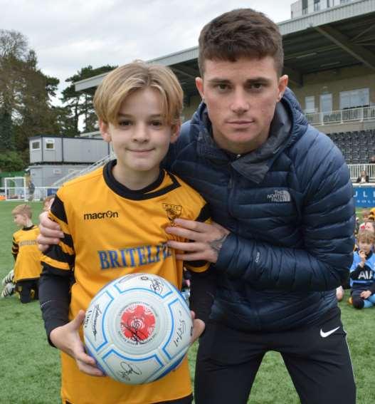 Match mascot Being a mascot for a day is one of Maidstone United s most sought after packages. You will have the opportunity to meet the team and lead them out on to the pitch at kick-off.