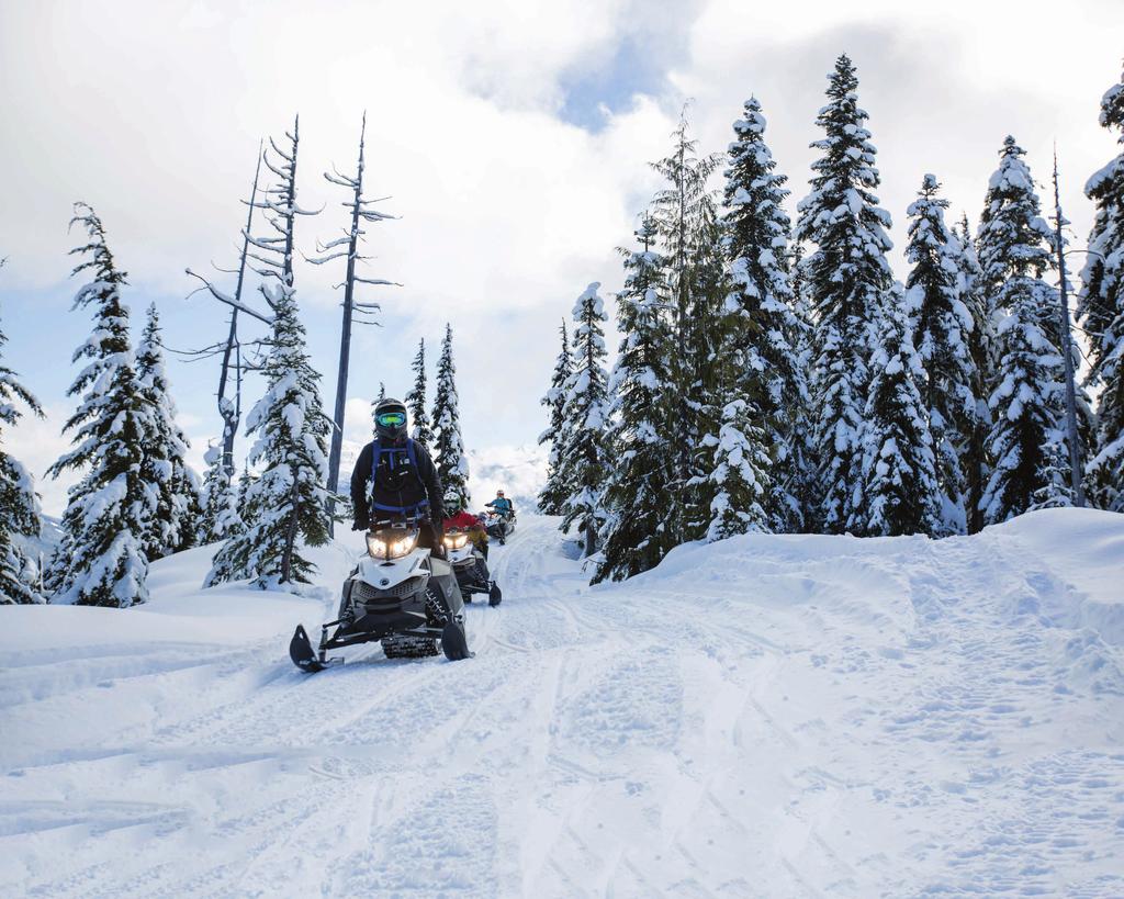 Snowmobile Trailblazer INTERMEDIATE / ADVANCED TERRAIN FRESH TRACKS TRAILBLAZER TOUR 15 Be ﬁrst on the trails and lay fresh tracks in the Whistler backcountry 999 Driver (single riders only) 5 HOUR