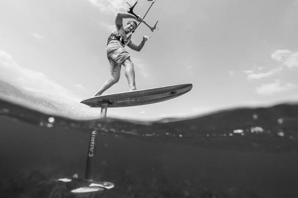 INTRODUCTION IMPORTANT INFORMATION Kiteboarding is a hazardous sport, with many disciplines and ability levels. As with all sports, there are inherent risks of injury.
