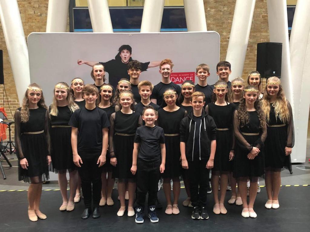M SIC & D AMA NEWS During half term two of our Year 7 Performing Arts Scholars took part in the Royal Academy of Dance pop up show at kings cross station in London.