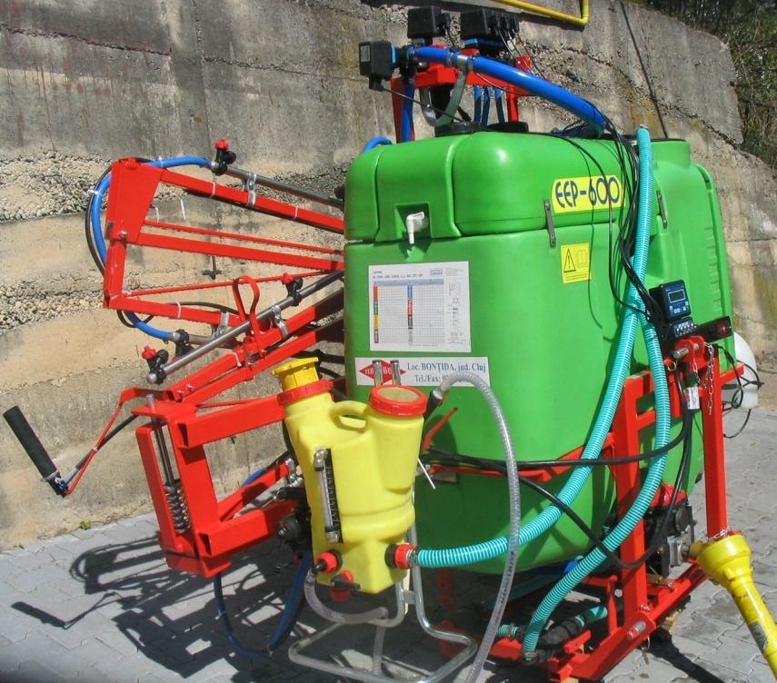 tank; 4-sections of distribution; 5-pump; 6- electric control unit; 7-device for mixing and transferring chemical products and for washing containers; 8-foam marker tank; 9-control unit;