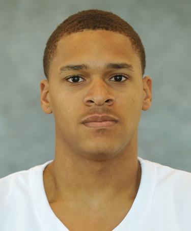 23 GABRIEL McCULLEY FORWARD/GUARD 6-7 225 JR-2L MEMPHIS, TENN. (CRAIGMONT) 2009-10 Notes: Missed the first four games while recovering from a wrist injury.